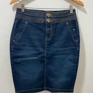 One 5 One women’s Denim Pencil Skirt size S